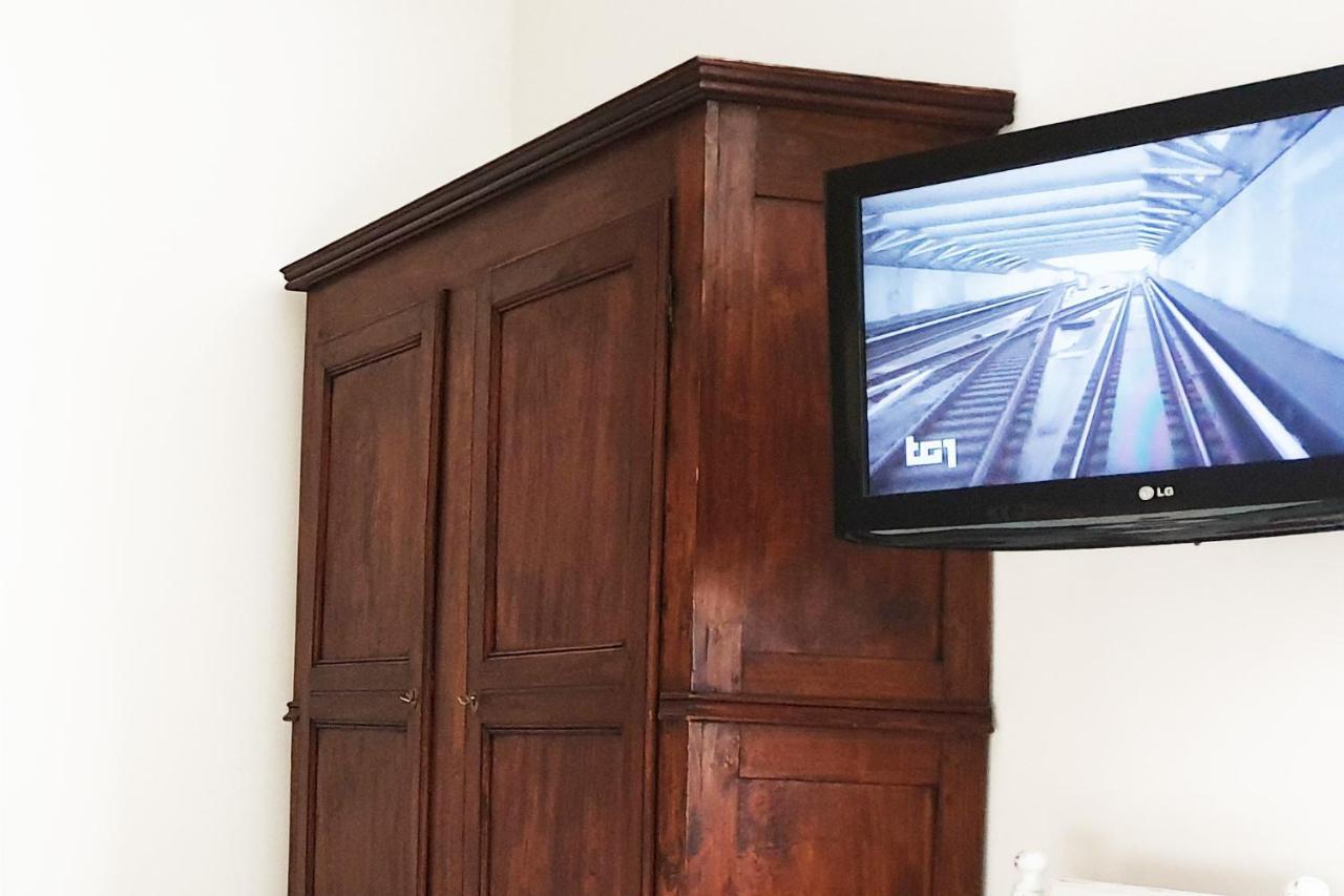 Casa Ferrari Testaccio E Trastevere Wi-Fi Free Roma Ngoại thất bức ảnh