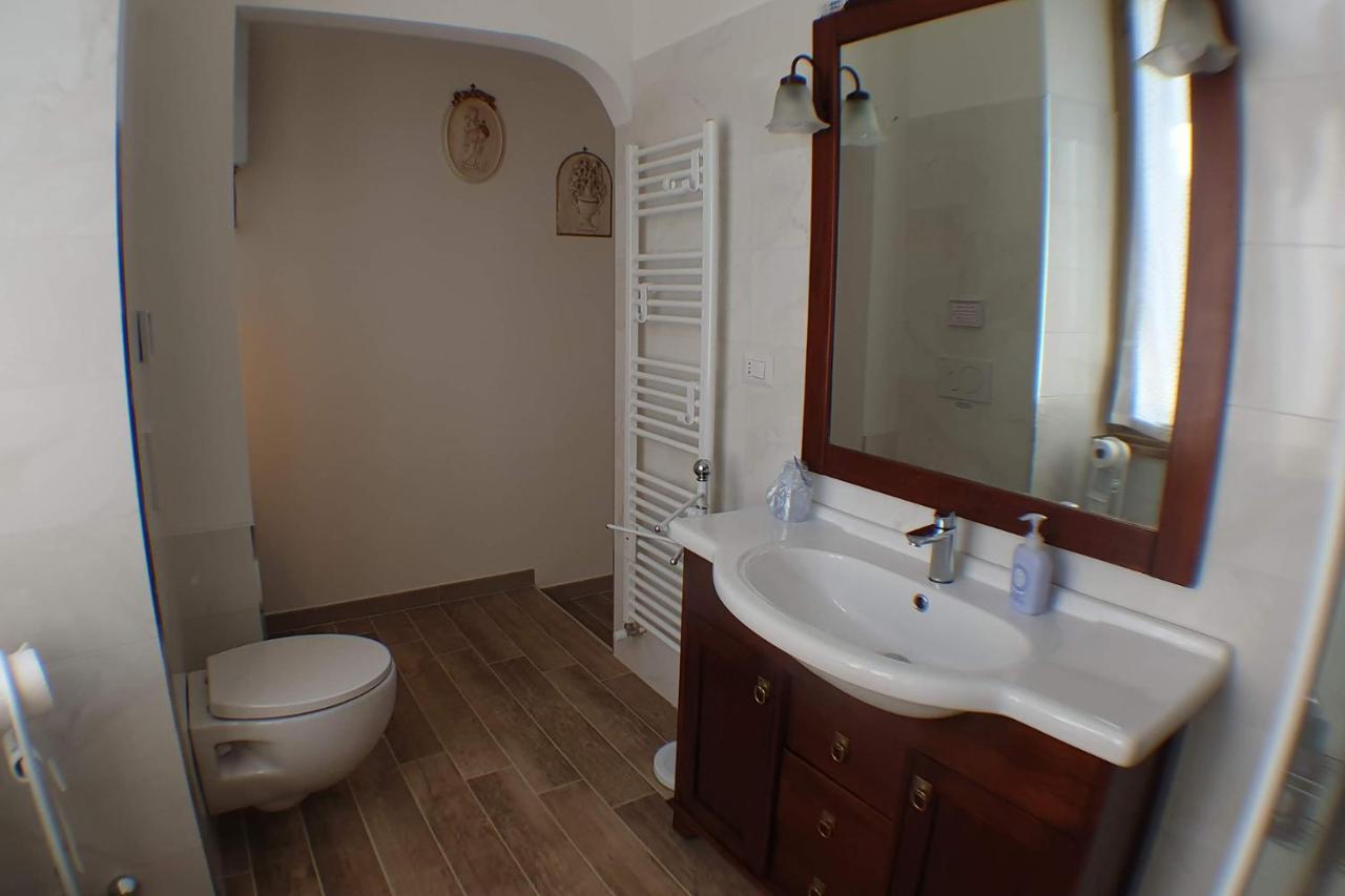Casa Ferrari Testaccio E Trastevere Wi-Fi Free Roma Ngoại thất bức ảnh