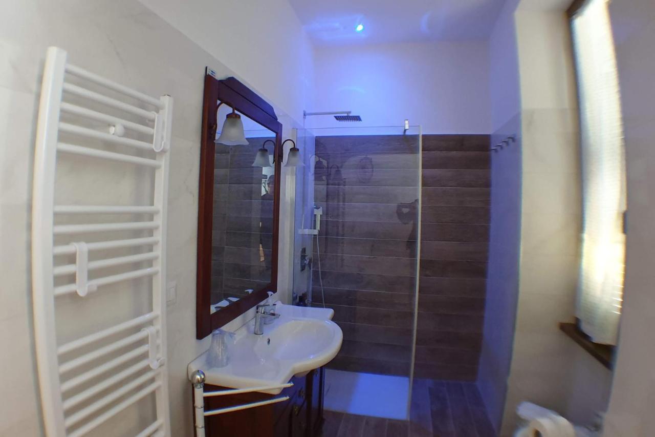 Casa Ferrari Testaccio E Trastevere Wi-Fi Free Roma Ngoại thất bức ảnh